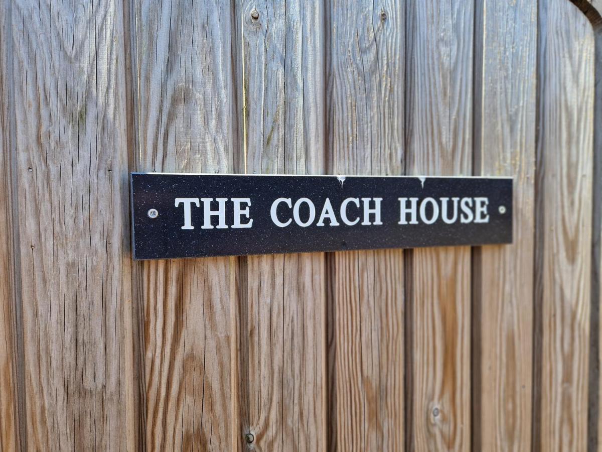 הוילה הוקהרסט The Coach House מראה חיצוני תמונה